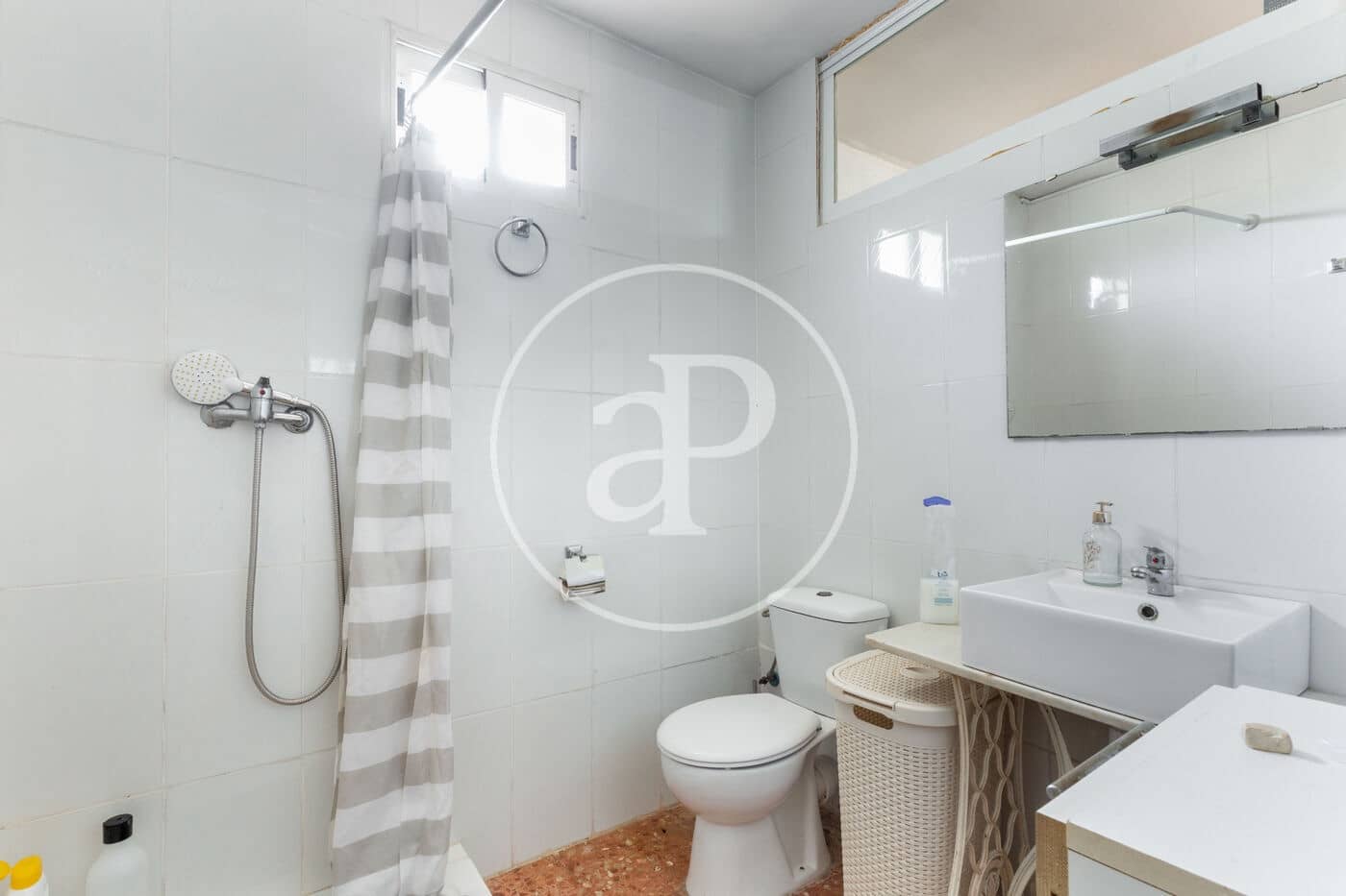 5 soveværelse Villa til salg i Castello de la Plana med swimmingpool - € 299.900 (Ref: 9014231)