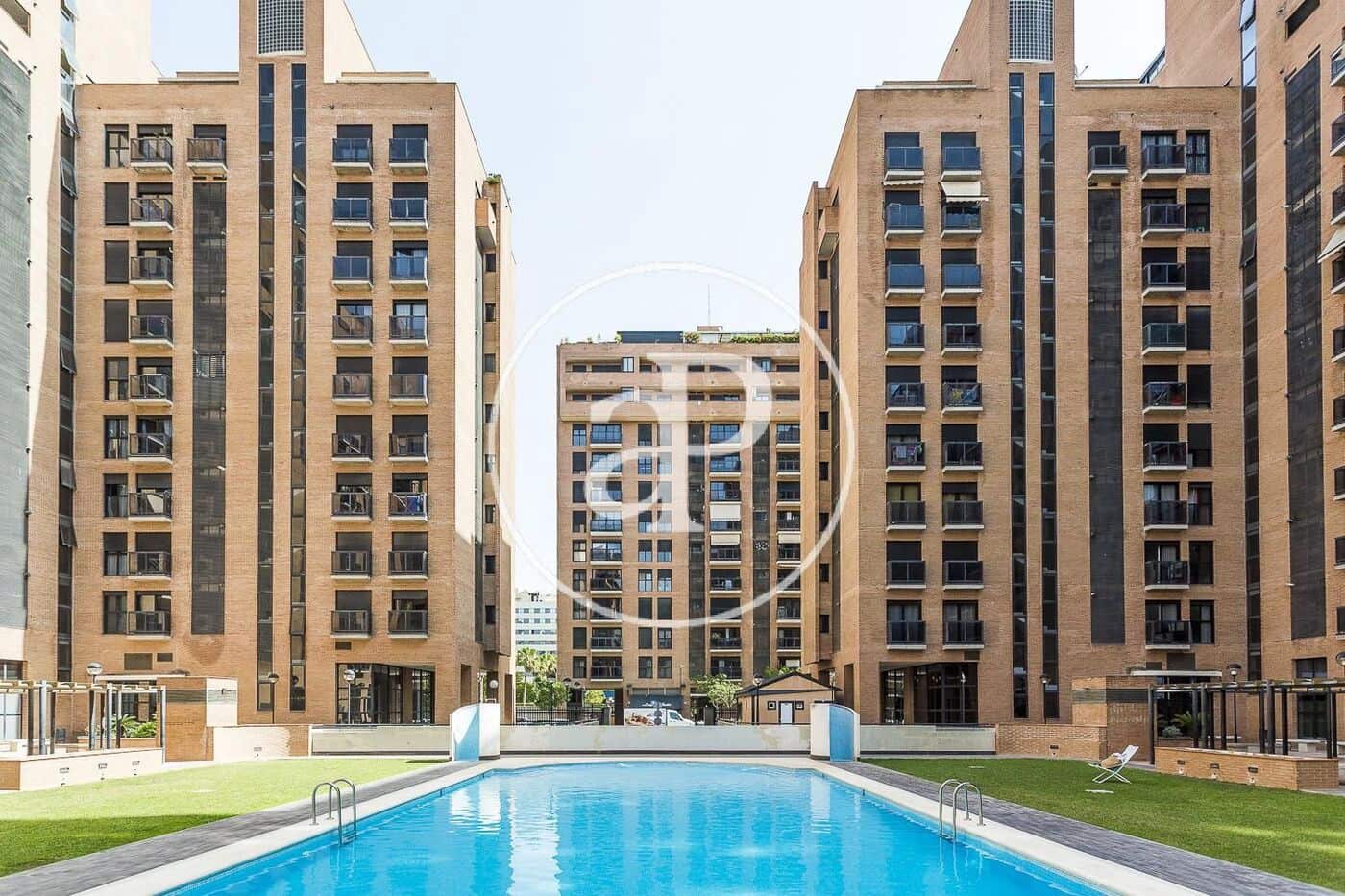 4 slaapkamer Penthouse te koop in Valencia stad met zwembad - € 720.000 (Ref: 9018438)