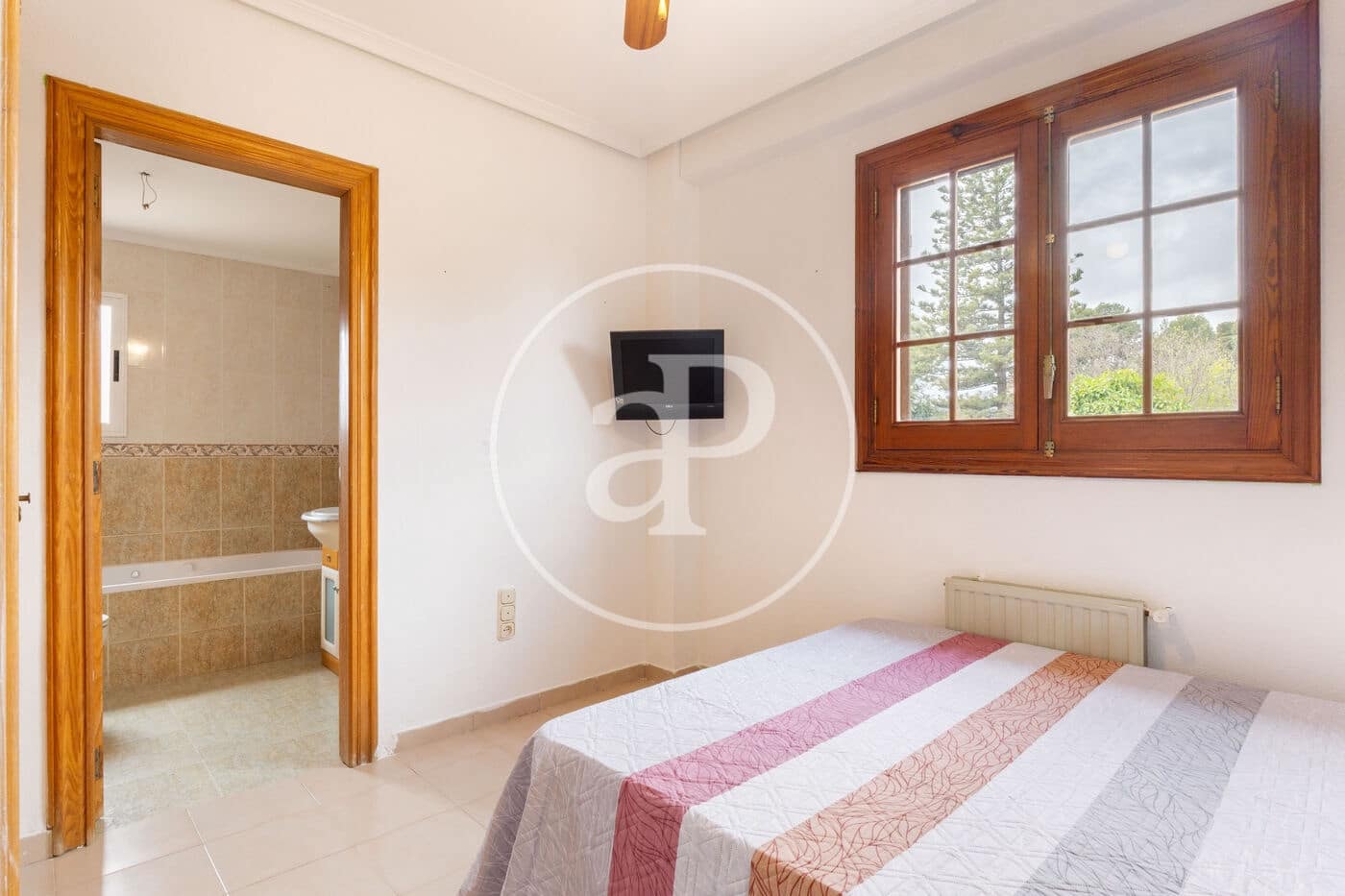 6 soverom Villa til salgs i Torrent med svømmebasseng - € 950 000 (Ref: 9021070)