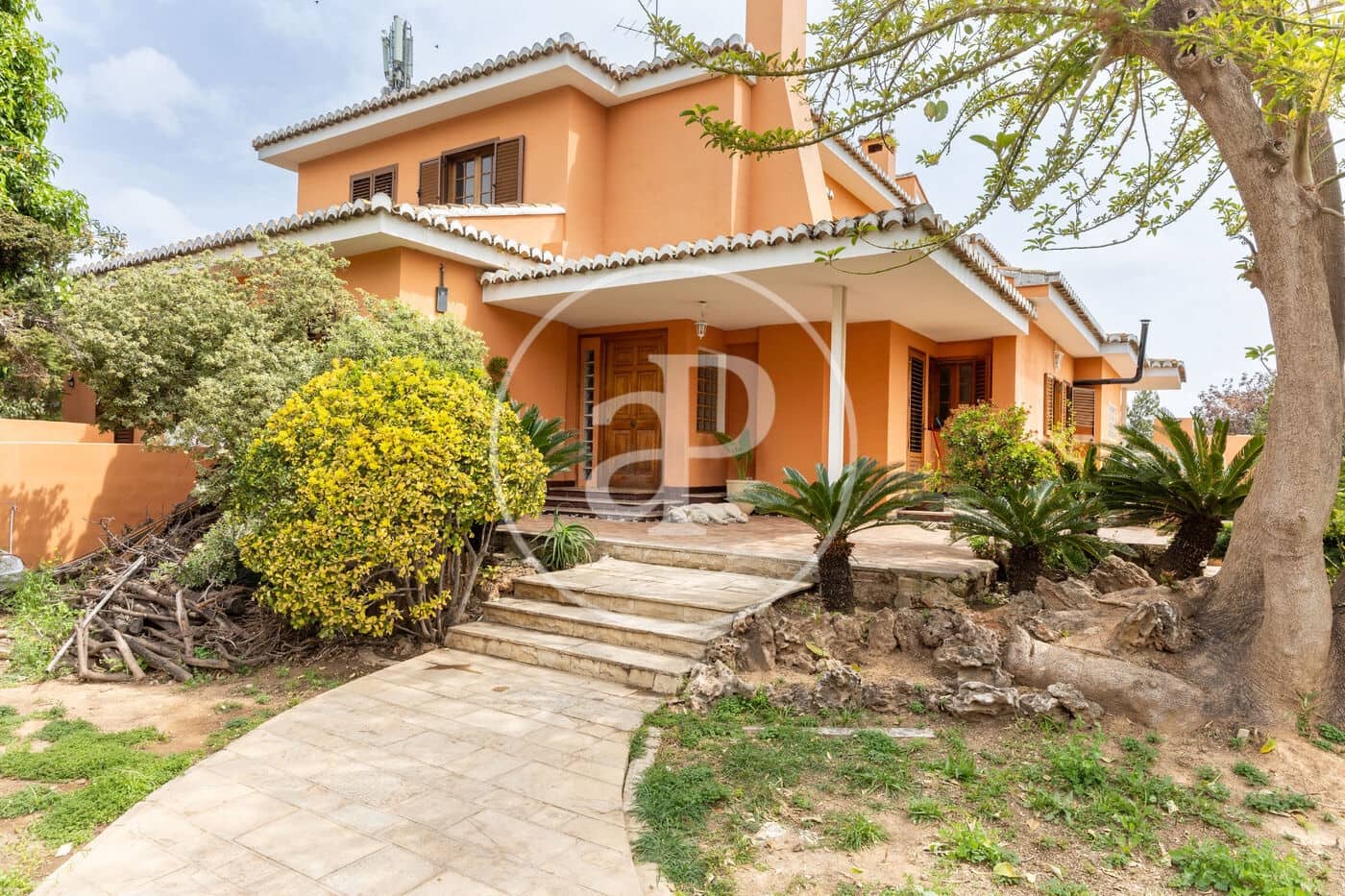 6 soverom Villa til salgs i Torrent med svømmebasseng - € 950 000 (Ref: 9021070)