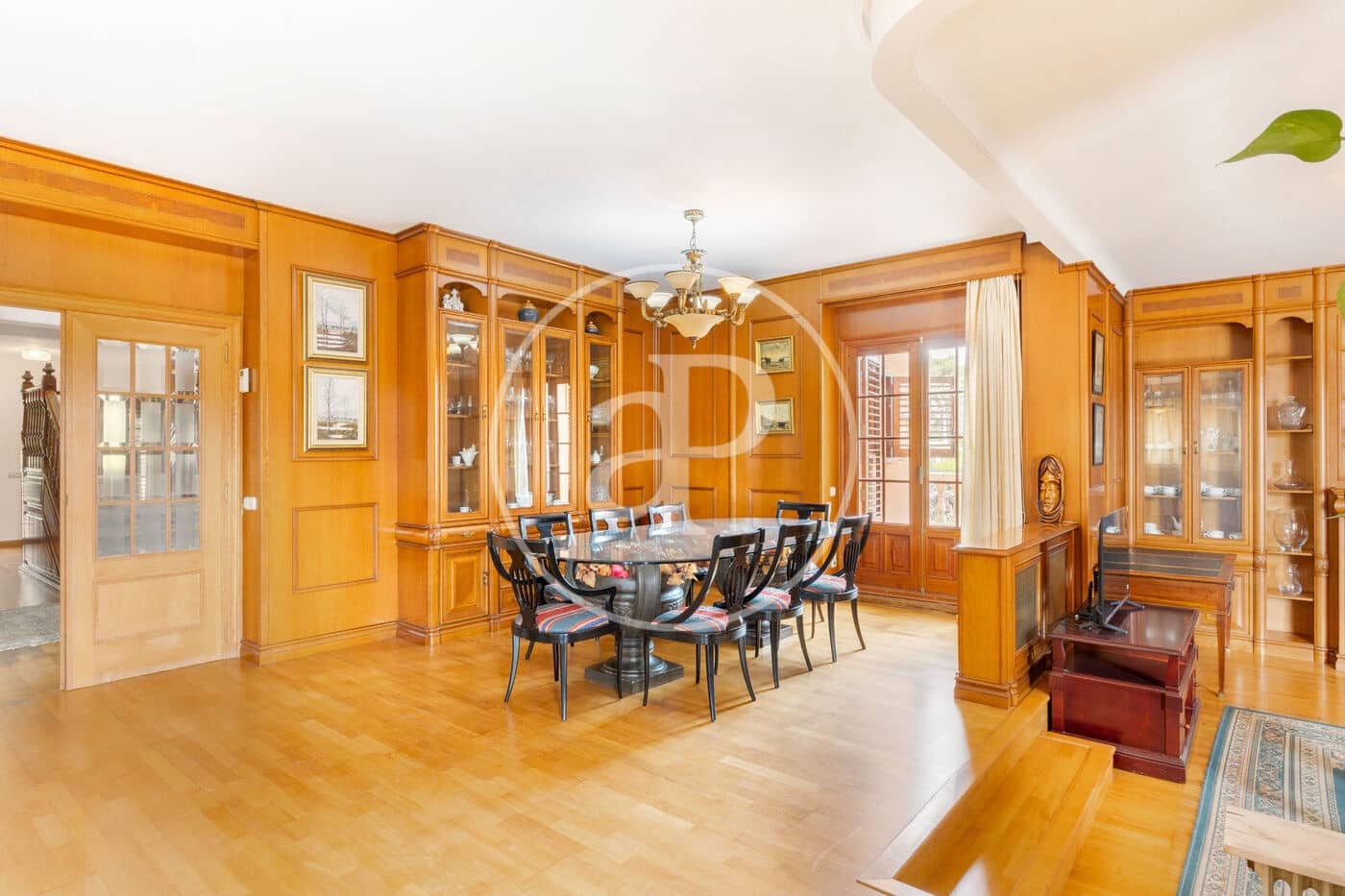 6 soverom Villa til salgs i Torrent med svømmebasseng - € 950 000 (Ref: 9021070)