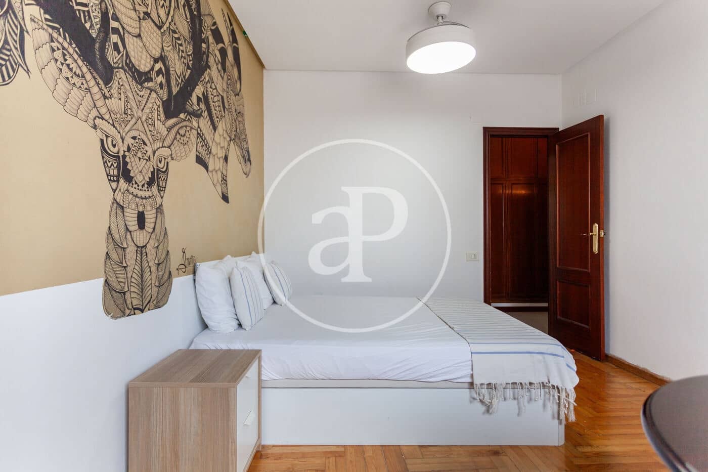 5 makuuhuone Huoneisto vuokrattavana paikassa Valencia kaupunki - 2 170 € (Ref: 9021071)