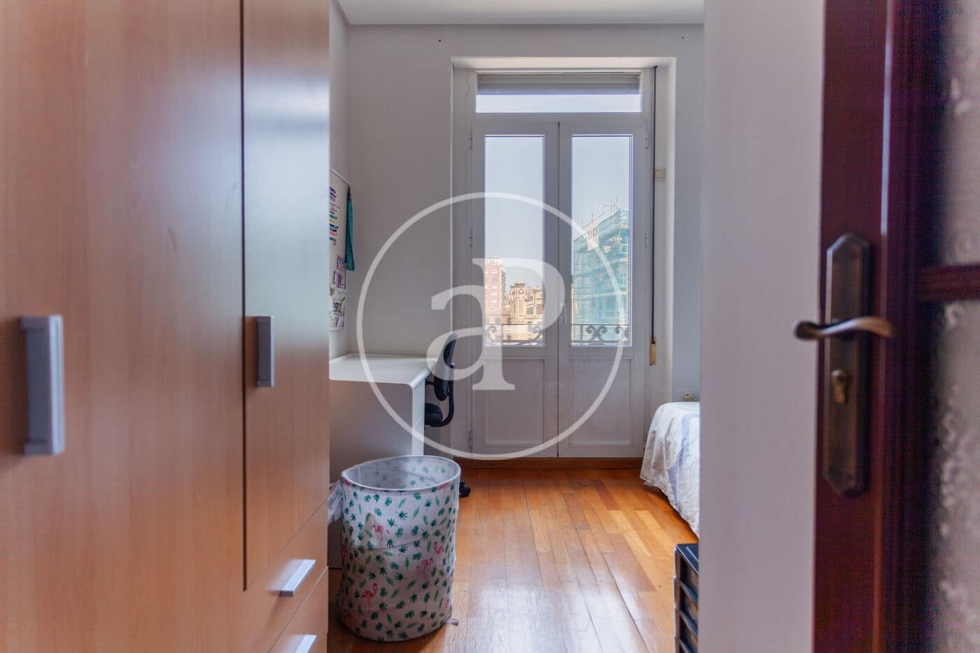 5 makuuhuone Huoneisto vuokrattavana paikassa Valencia kaupunki - 2 170 € (Ref: 9021071)