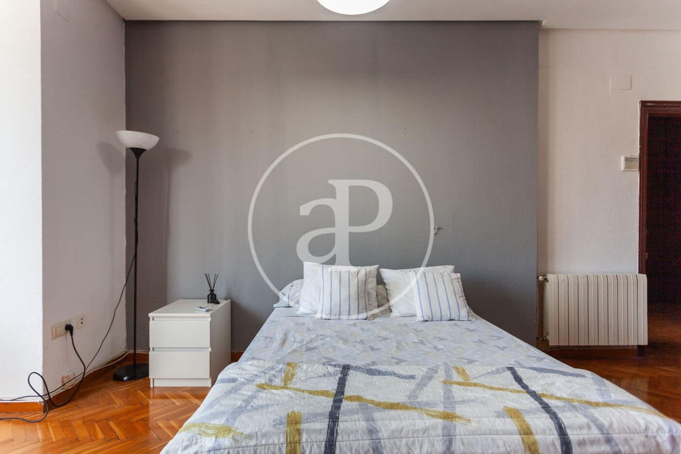 5 makuuhuone Huoneisto vuokrattavana paikassa Valencia kaupunki - 2 170 € (Ref: 9021071)