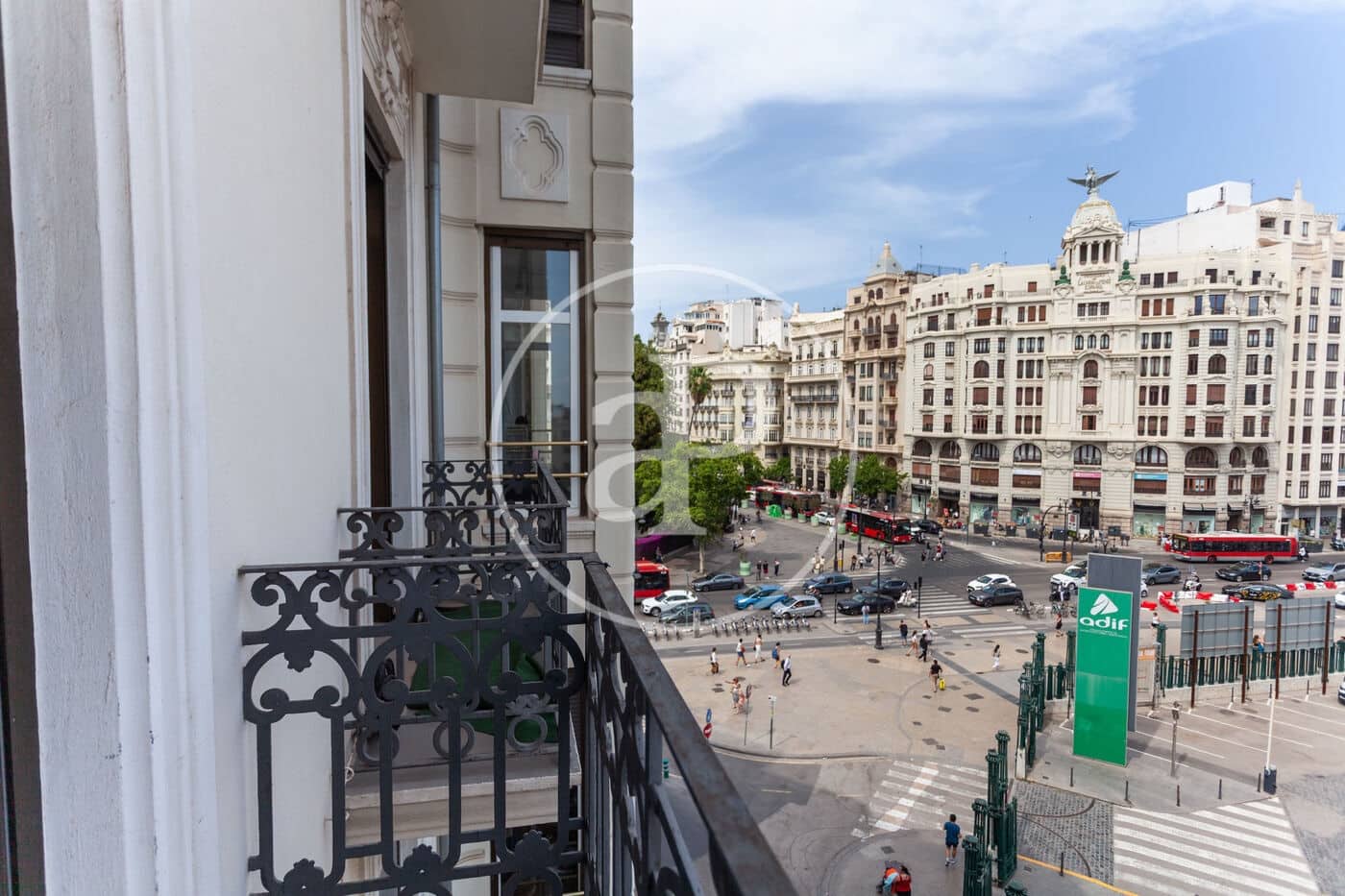 5 makuuhuone Huoneisto vuokrattavana paikassa Valencia kaupunki - 2 170 € (Ref: 9021071)