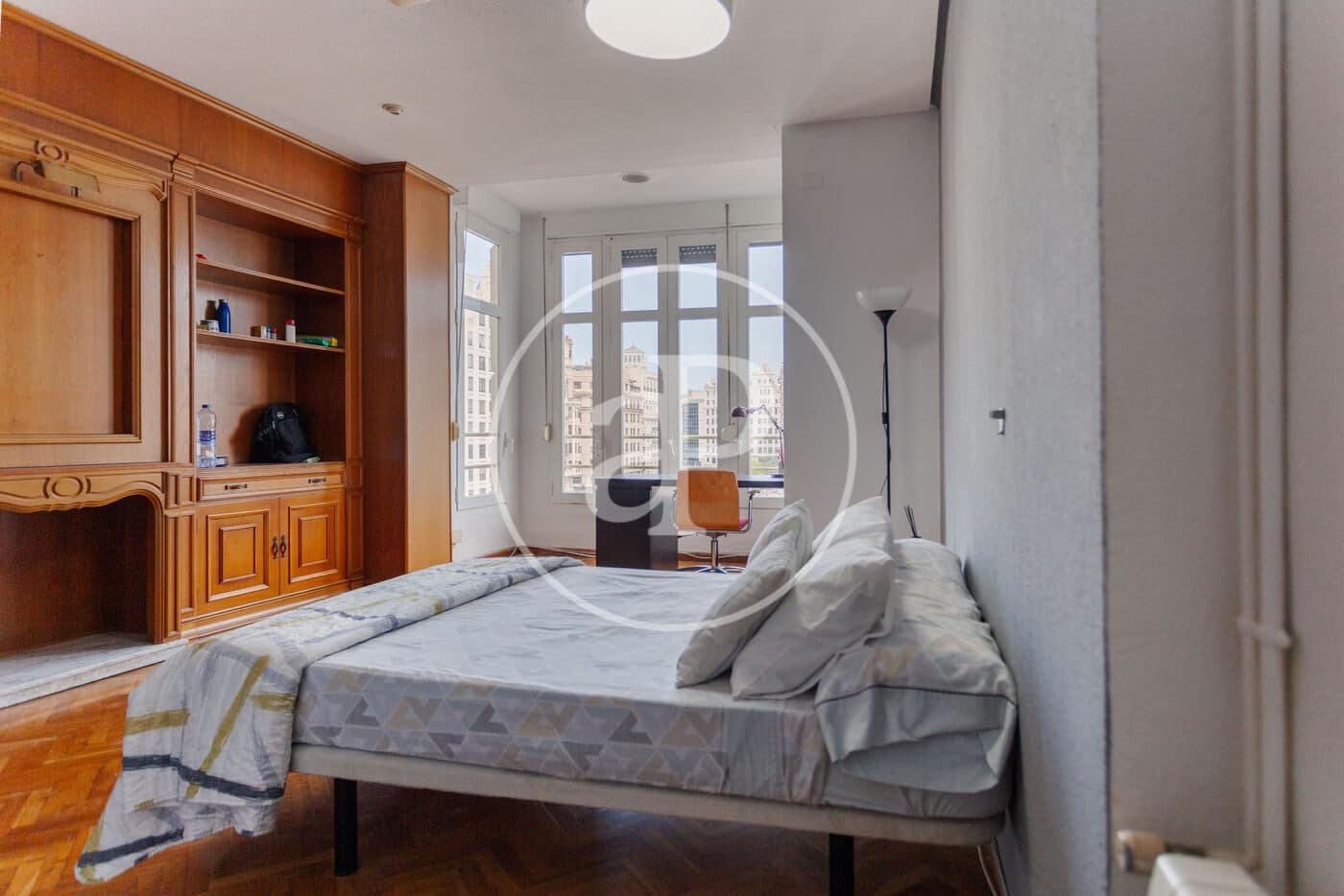 5 makuuhuone Huoneisto vuokrattavana paikassa Valencia kaupunki - 2 170 € (Ref: 9021071)