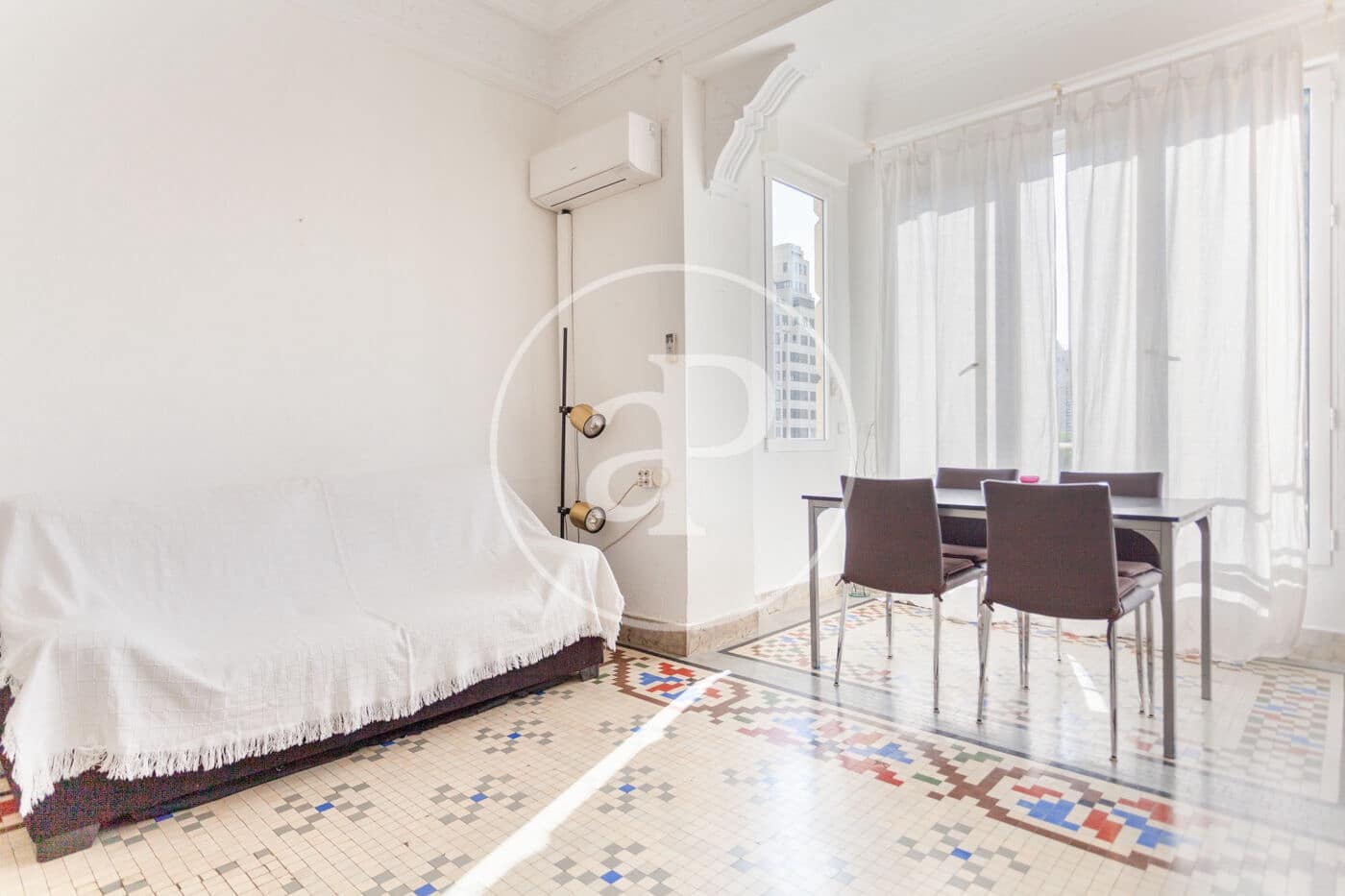 2 soveværelse Lejlighed til leje i Valencia by - € 1.380 (Ref: 9021072)