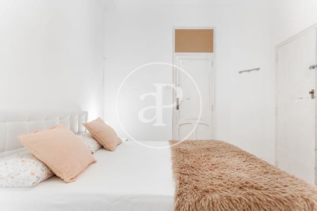 2 soveværelse Lejlighed til leje i La Roqueta, Valencia by - € 1.380 (Ref: 9021072)