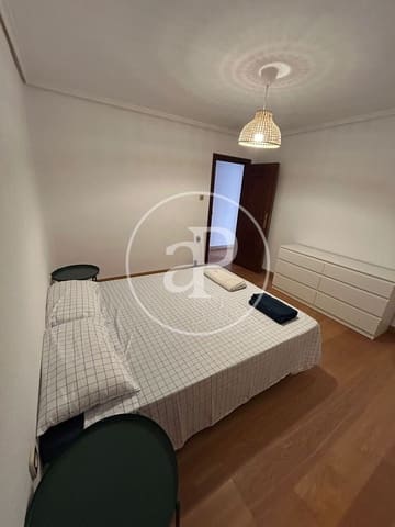 2 soveværelse Lejlighed til leje i En Corts, Valencia by - € 1.400 (Ref: 9021074)