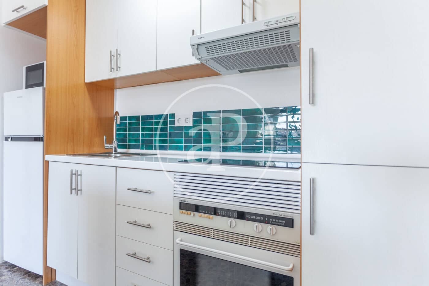 1 soveværelse Lejlighed til leje i Valencia by - € 1.200 (Ref: 9023538)