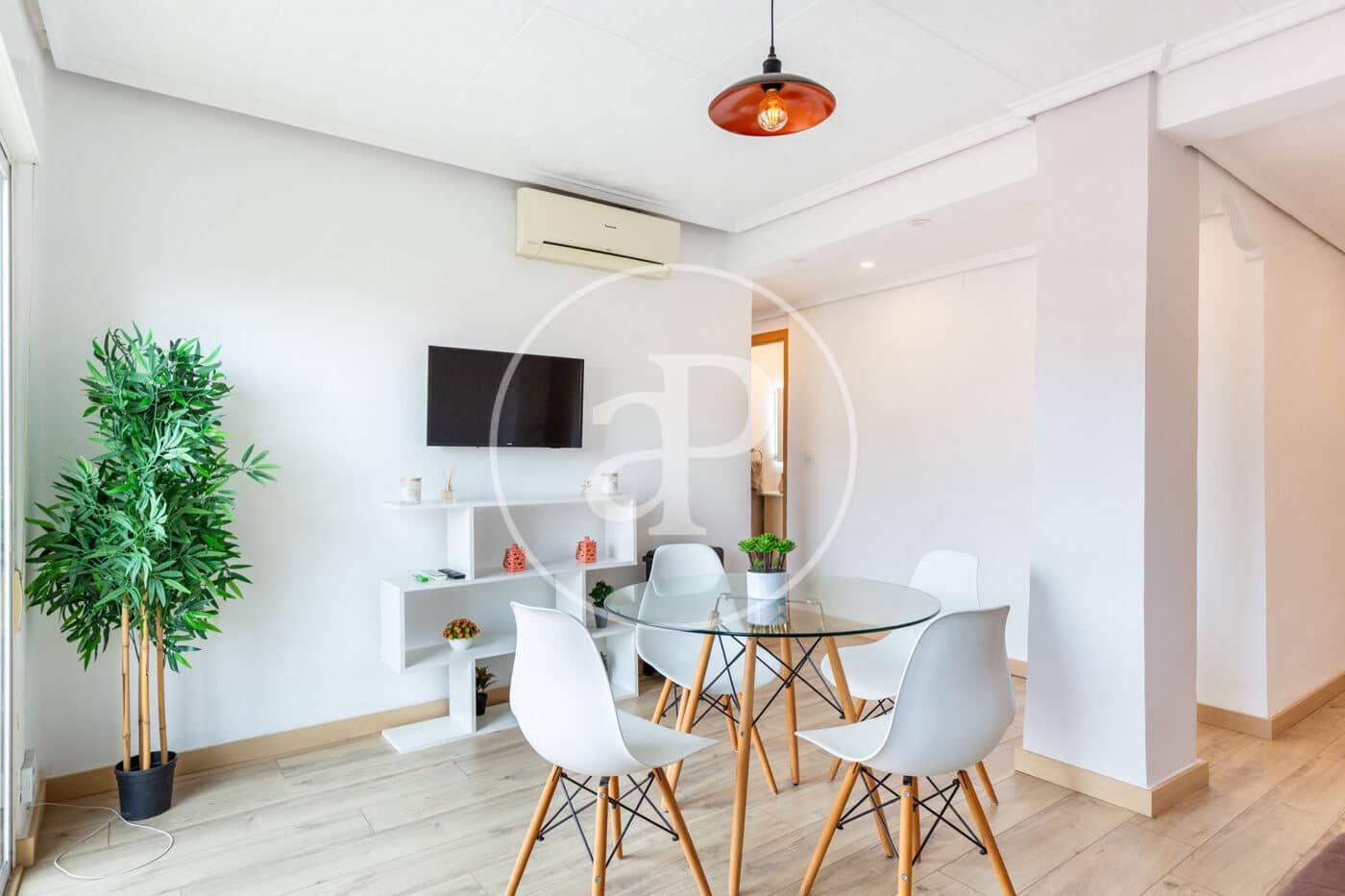 3 soveværelse Lejlighed til salg i Valencia by - € 245.000 (Ref: 9023545)