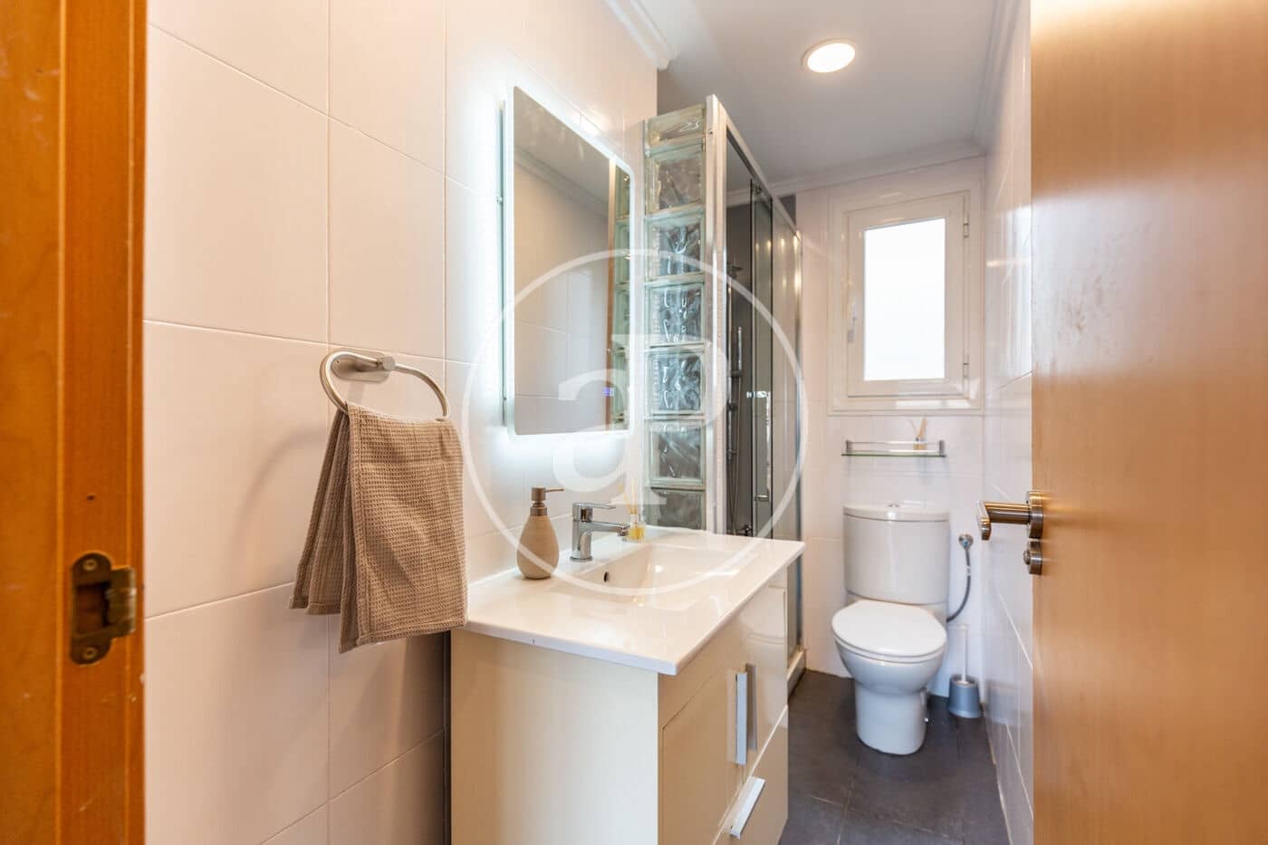 3 soveværelse Lejlighed til salg i Valencia by - € 245.000 (Ref: 9023545)