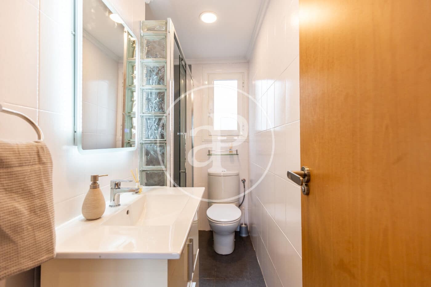 3 soveværelse Lejlighed til salg i Valencia by - € 245.000 (Ref: 9023545)