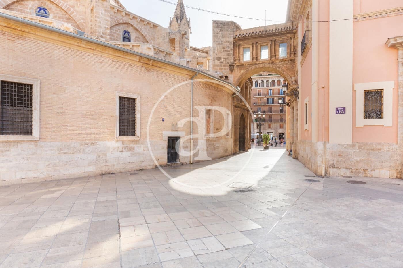 1 soveværelse Lejlighed til leje i Valencia by - € 1.200 (Ref: 9026912)