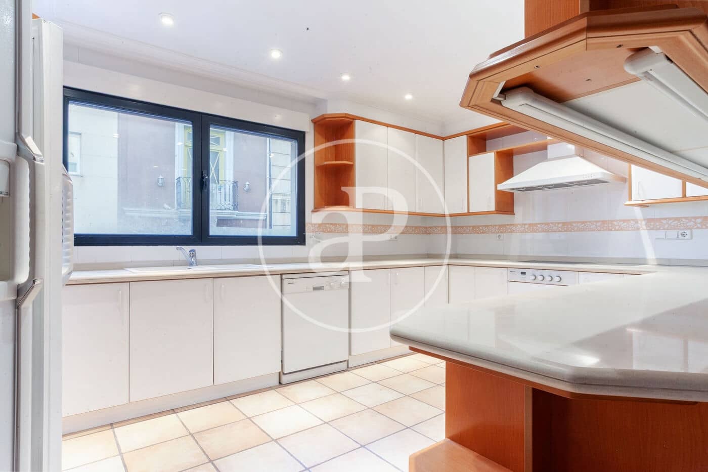 5 makuuhuone Huoneisto myytävänä paikassa Alicante kaupunki - 520 000 € (Ref: 9026920)