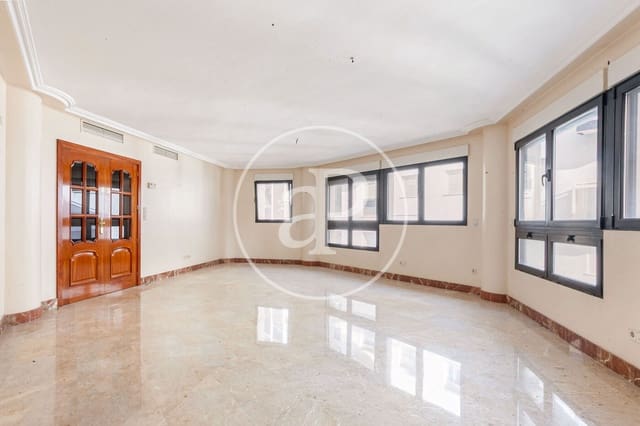 5 makuuhuone Huoneisto myytävänä paikassa Barrio del Centro, Alicante kaupunki - 520 000 € (Ref: 9026920)