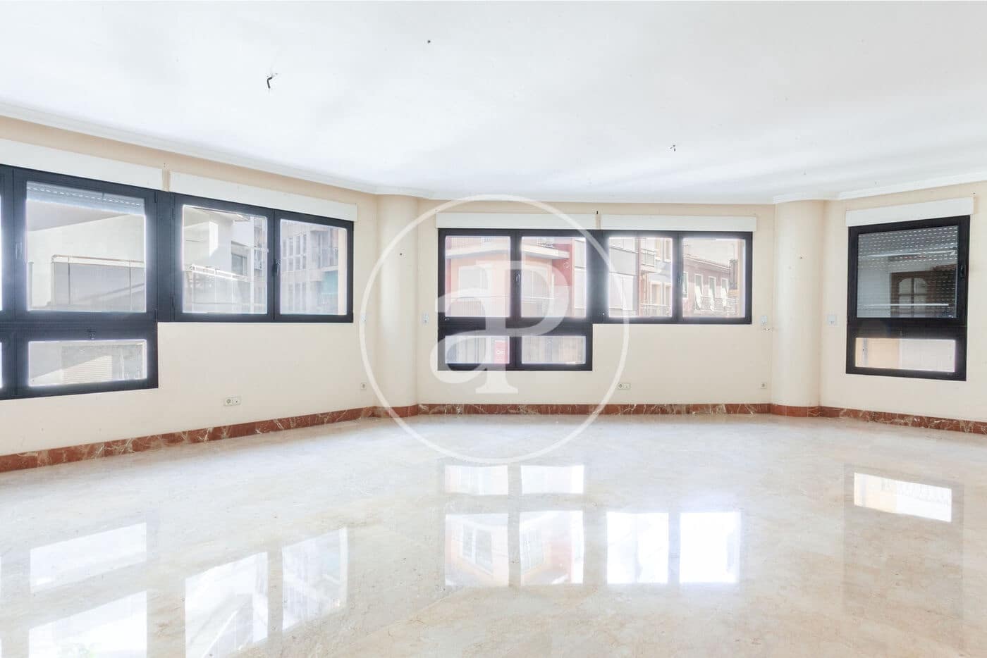 5 makuuhuone Huoneisto myytävänä paikassa Alicante kaupunki - 520 000 € (Ref: 9026920)