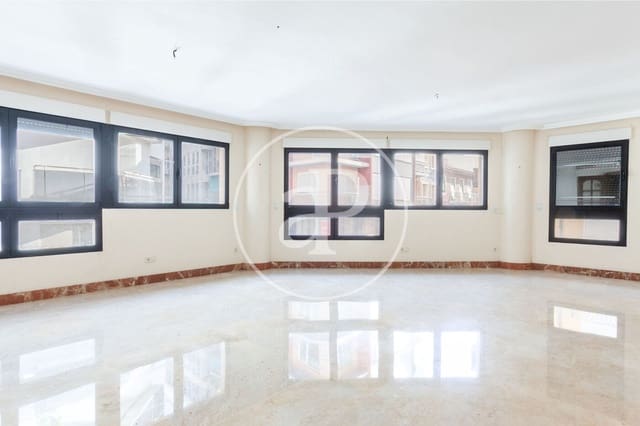 5 makuuhuone Huoneisto myytävänä paikassa Barrio del Centro, Alicante kaupunki - 520 000 € (Ref: 9026920)