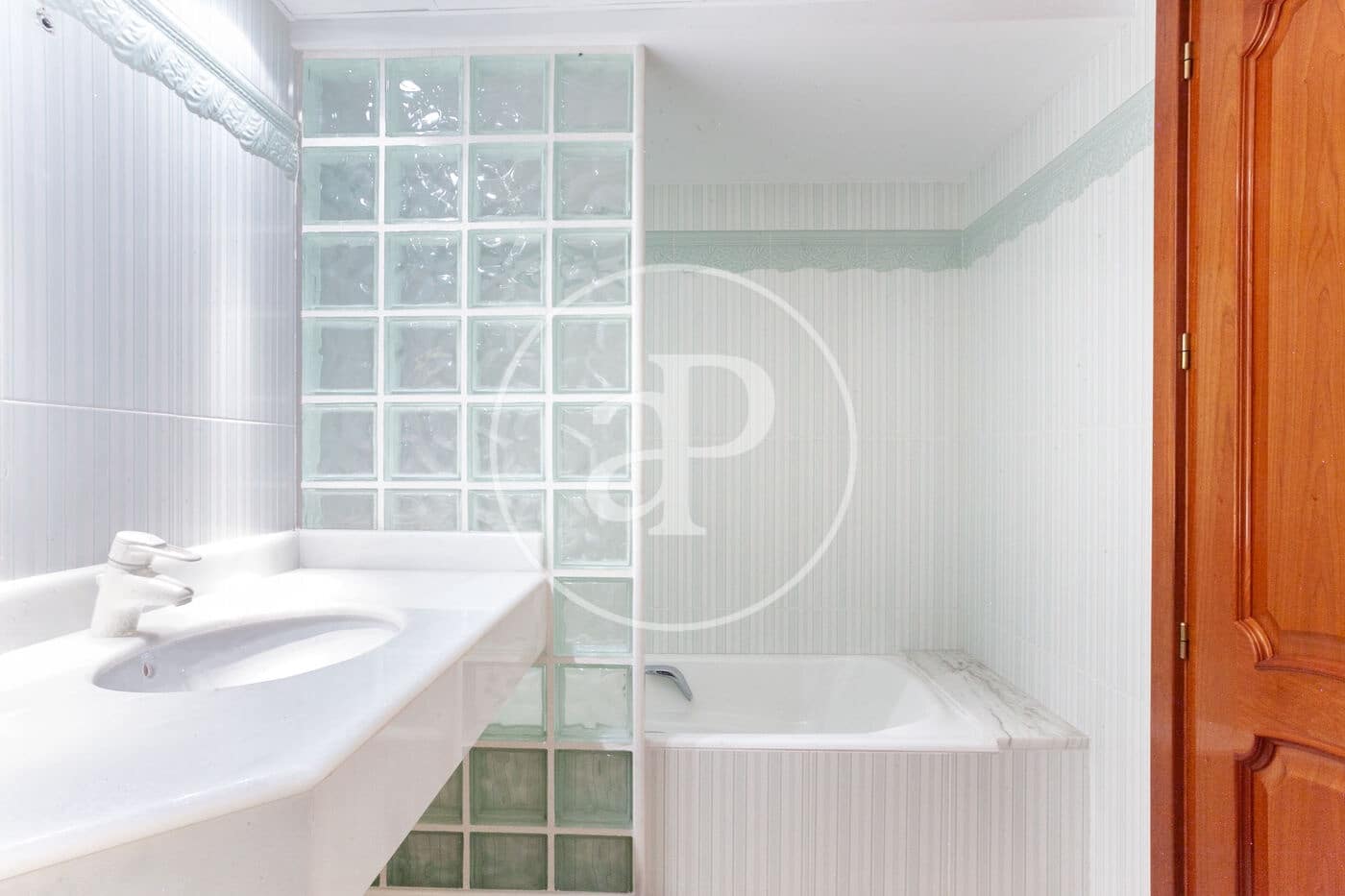 5 makuuhuone Huoneisto myytävänä paikassa Alicante kaupunki - 520 000 € (Ref: 9026920)