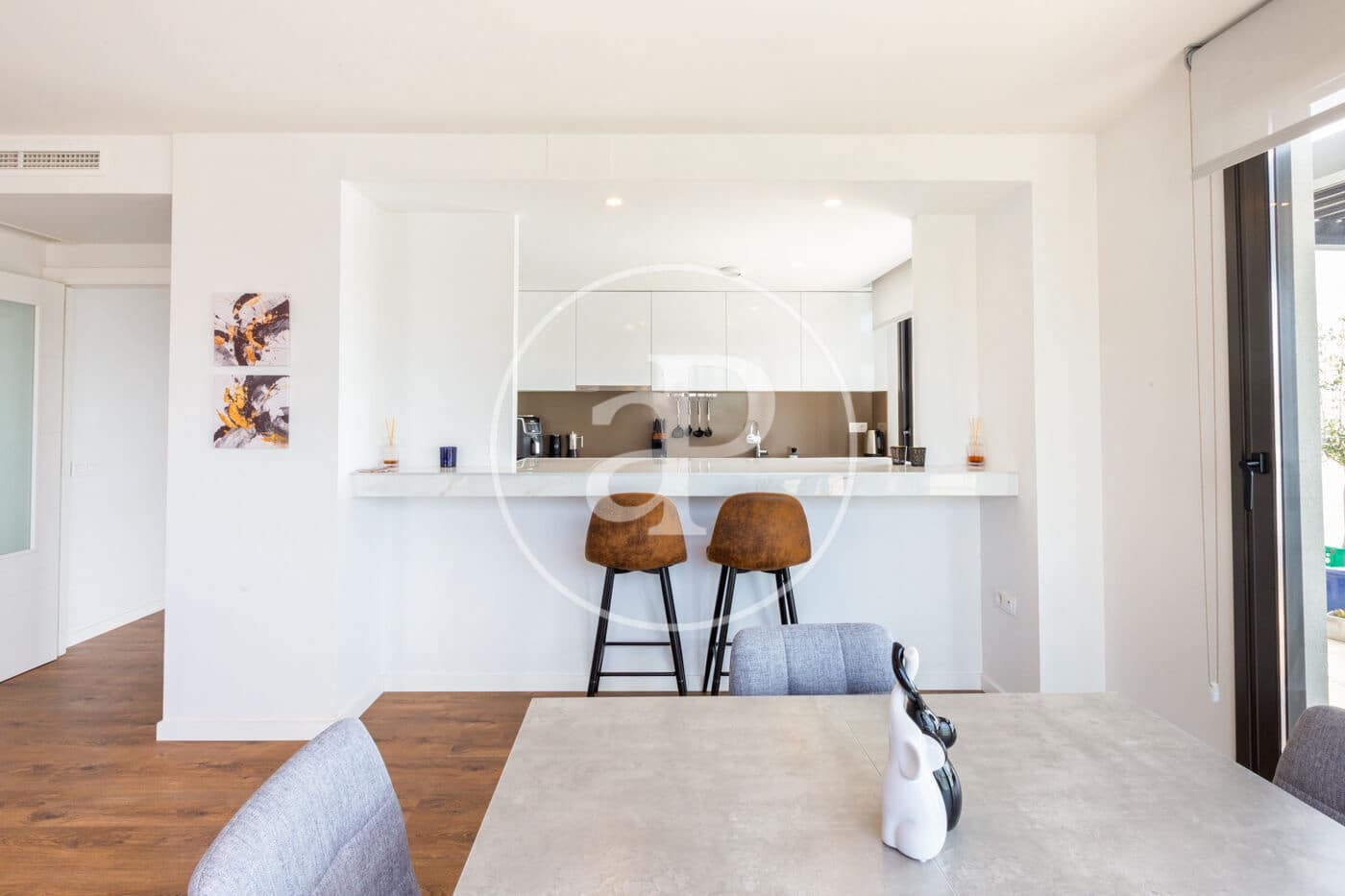 3 bedroom Penthouse for sale in Valencia city with pool - € 795,000 (Ref: 9029955)