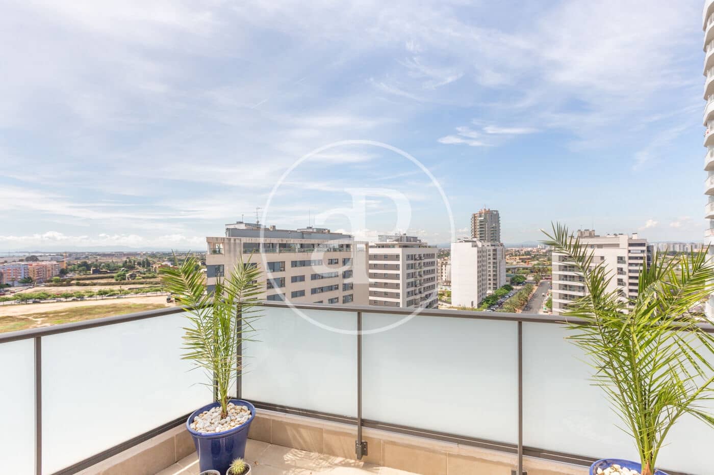 3 bedroom Penthouse for sale in Valencia city with pool - € 795,000 (Ref: 9029955)