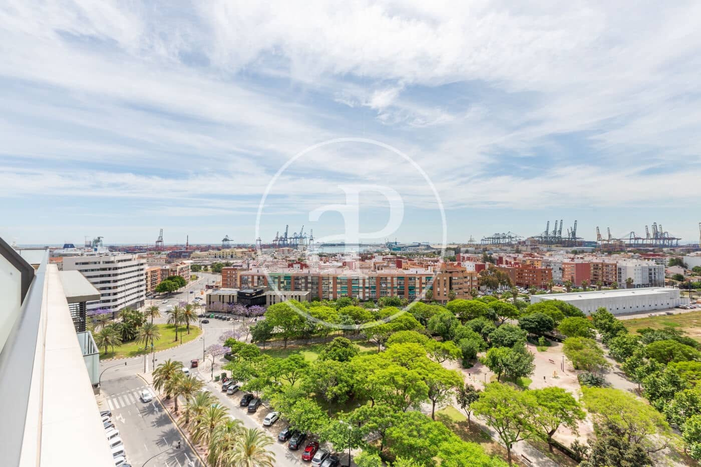 3 bedroom Penthouse for sale in Valencia city with pool - € 795,000 (Ref: 9029955)