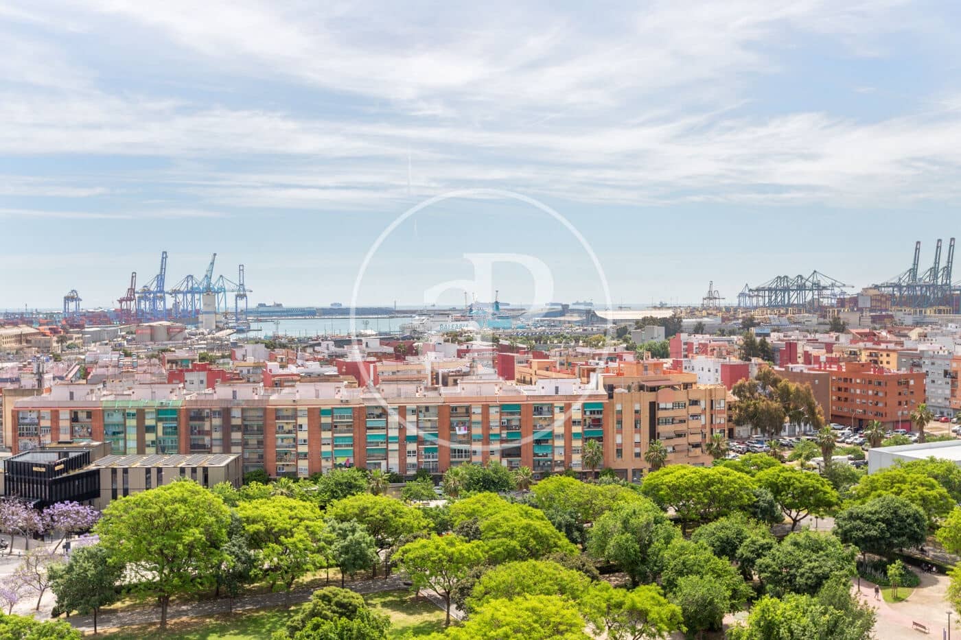 3 bedroom Penthouse for sale in Valencia city with pool - € 795,000 (Ref: 9029955)