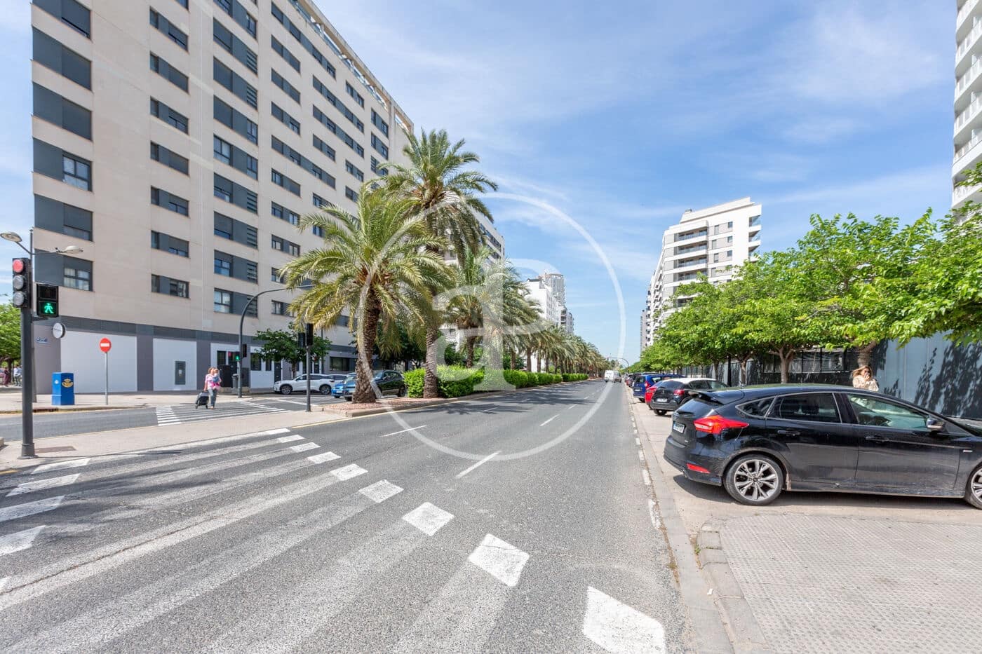 3 bedroom Penthouse for sale in Valencia city with pool - € 795,000 (Ref: 9029955)