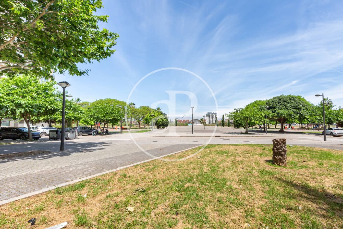 3 bedroom Penthouse for sale in Valencia city with pool - € 795,000 (Ref: 9029955)