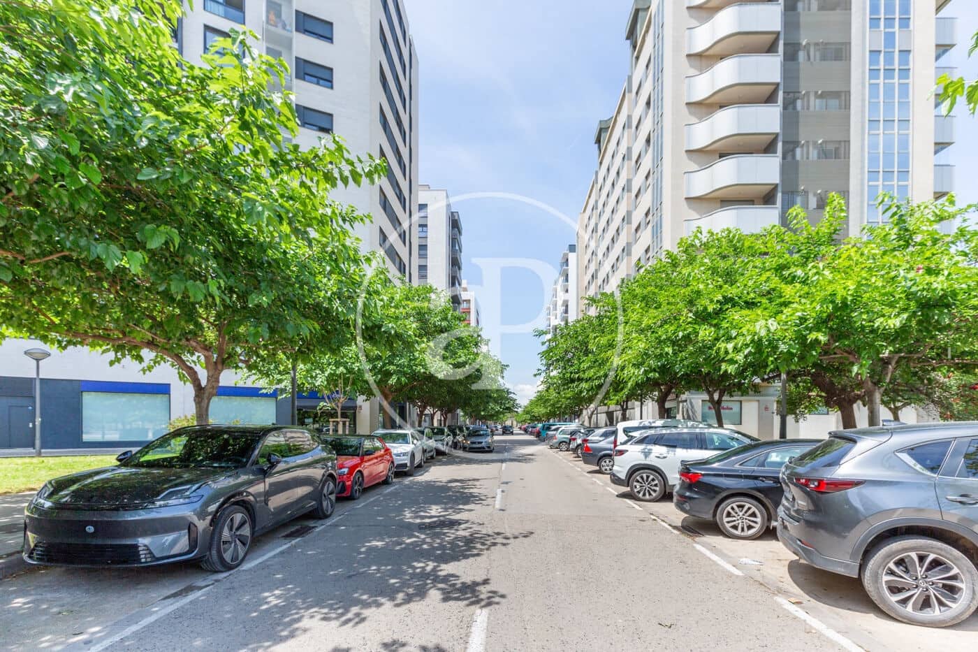 3 bedroom Penthouse for sale in Valencia city with pool - € 795,000 (Ref: 9029955)