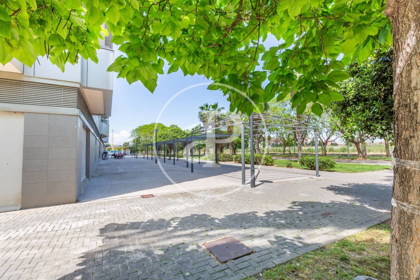 3 bedroom Penthouse for sale in Valencia city with pool - € 795,000 (Ref: 9029955)