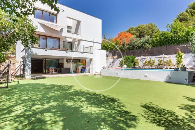 5 soveværelse Villa til salg i Campolivar, Godella med swimmingpool - € 1.300.000 (Ref: 9034576)