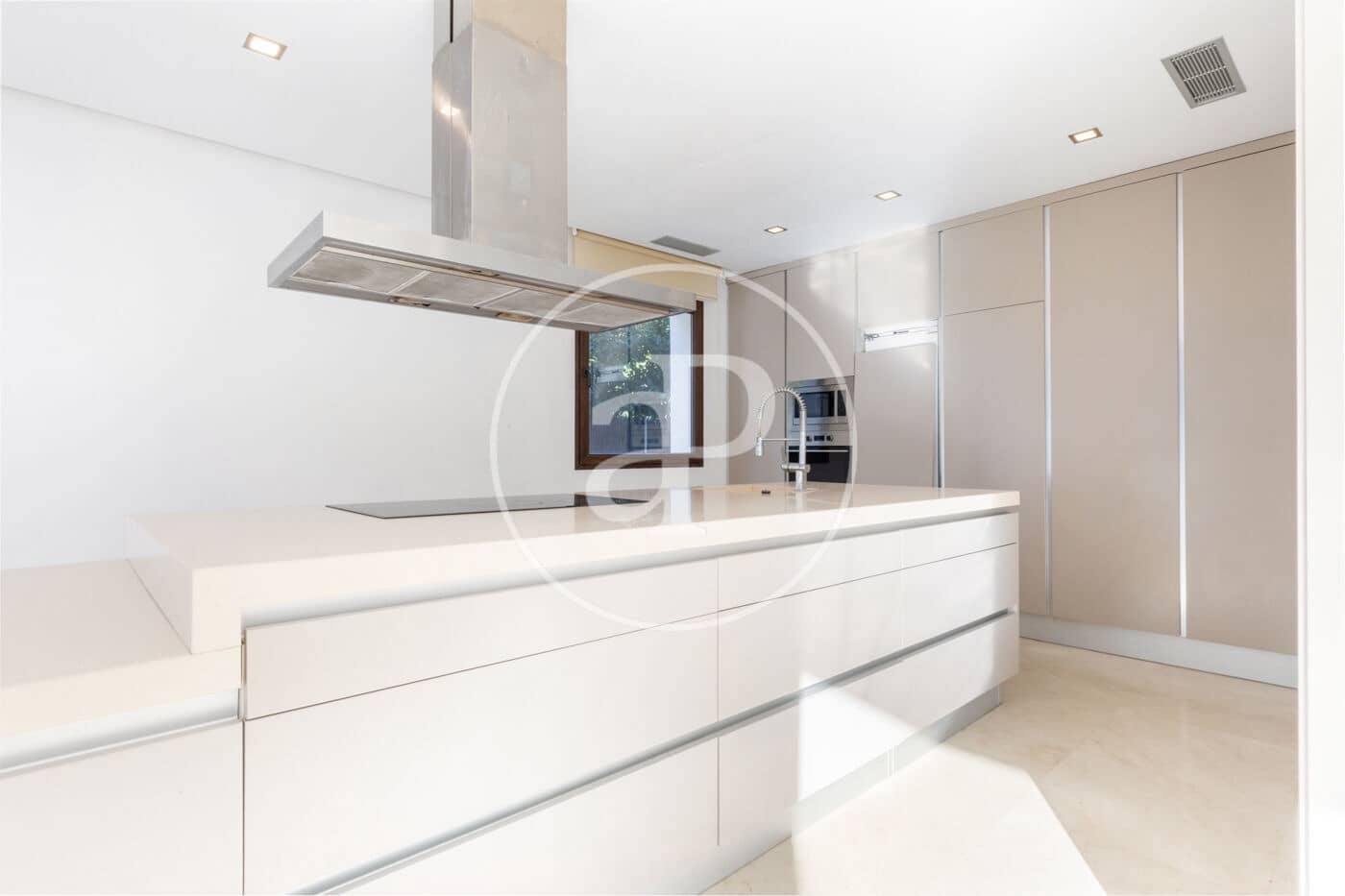 5 soveværelse Villa til salg i Campolivar med swimmingpool - € 1.300.000 (Ref: 9034576)