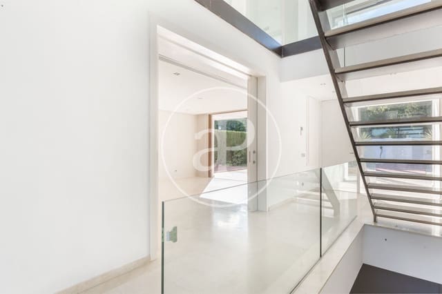 5 soverom Villa til salgs i Campolivar, Godella med svømmebasseng - € 1 300 000 (Ref: 9034576)