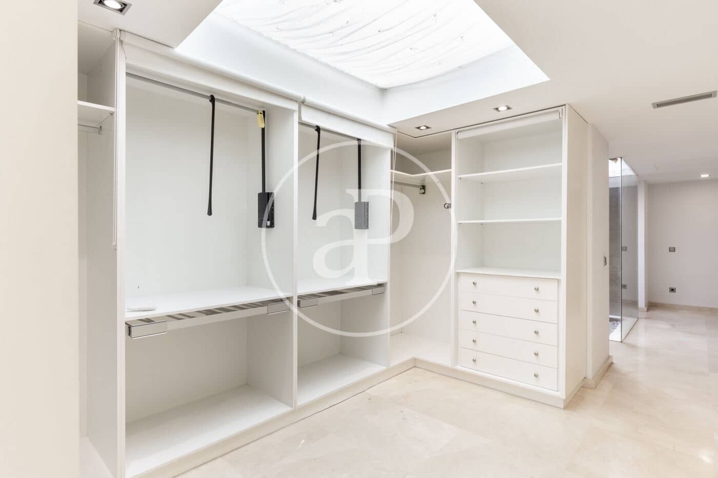 5 soveværelse Villa til salg i Campolivar med swimmingpool - € 1.300.000 (Ref: 9034576)