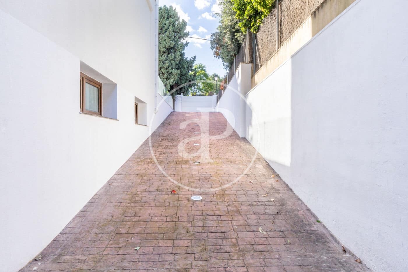 5 soveværelse Villa til salg i Campolivar med swimmingpool - € 1.300.000 (Ref: 9034576)