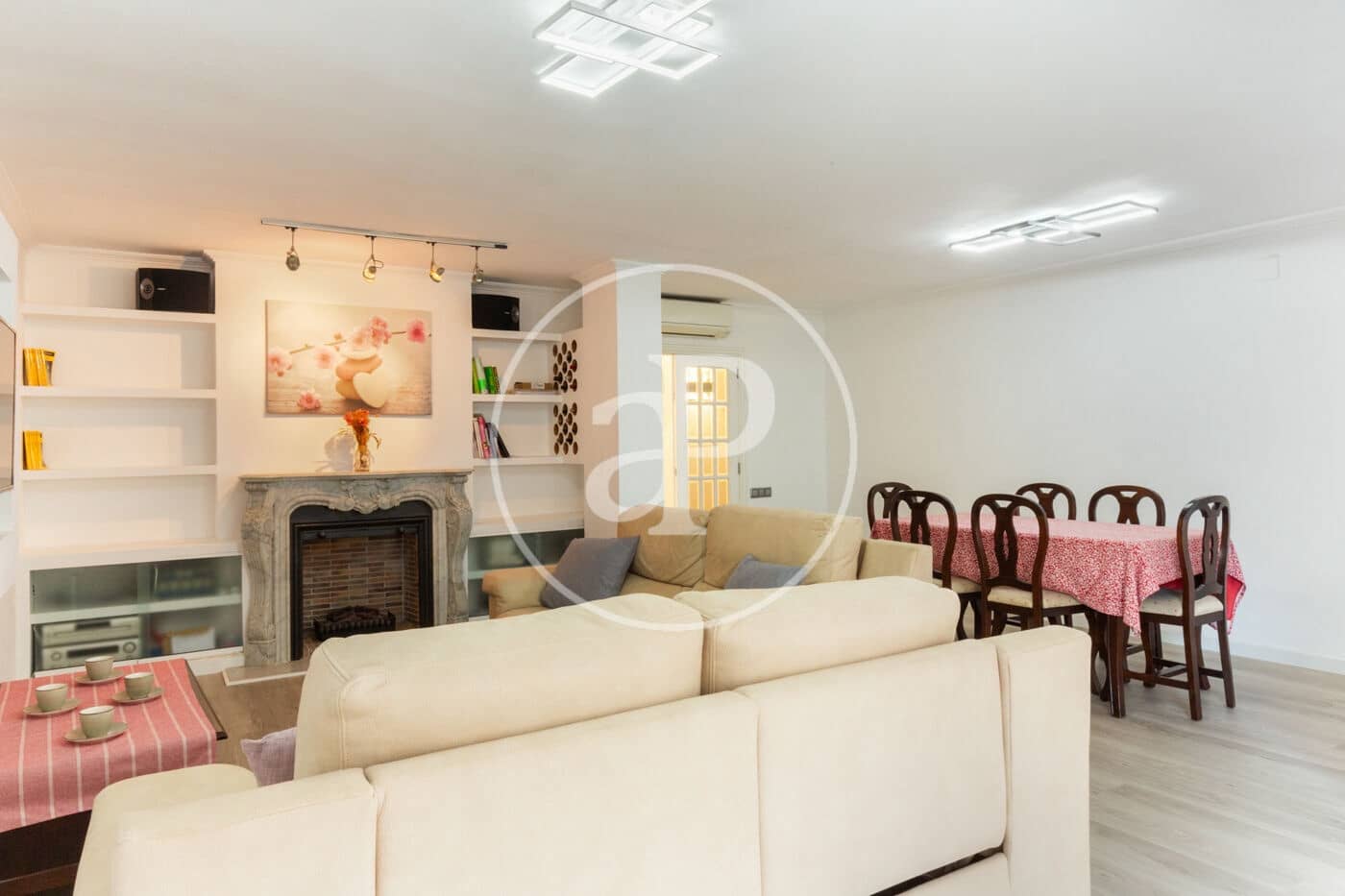 3 soverom Leilighet til leie i Valencia by - € 1 850 (Ref: 9042565)