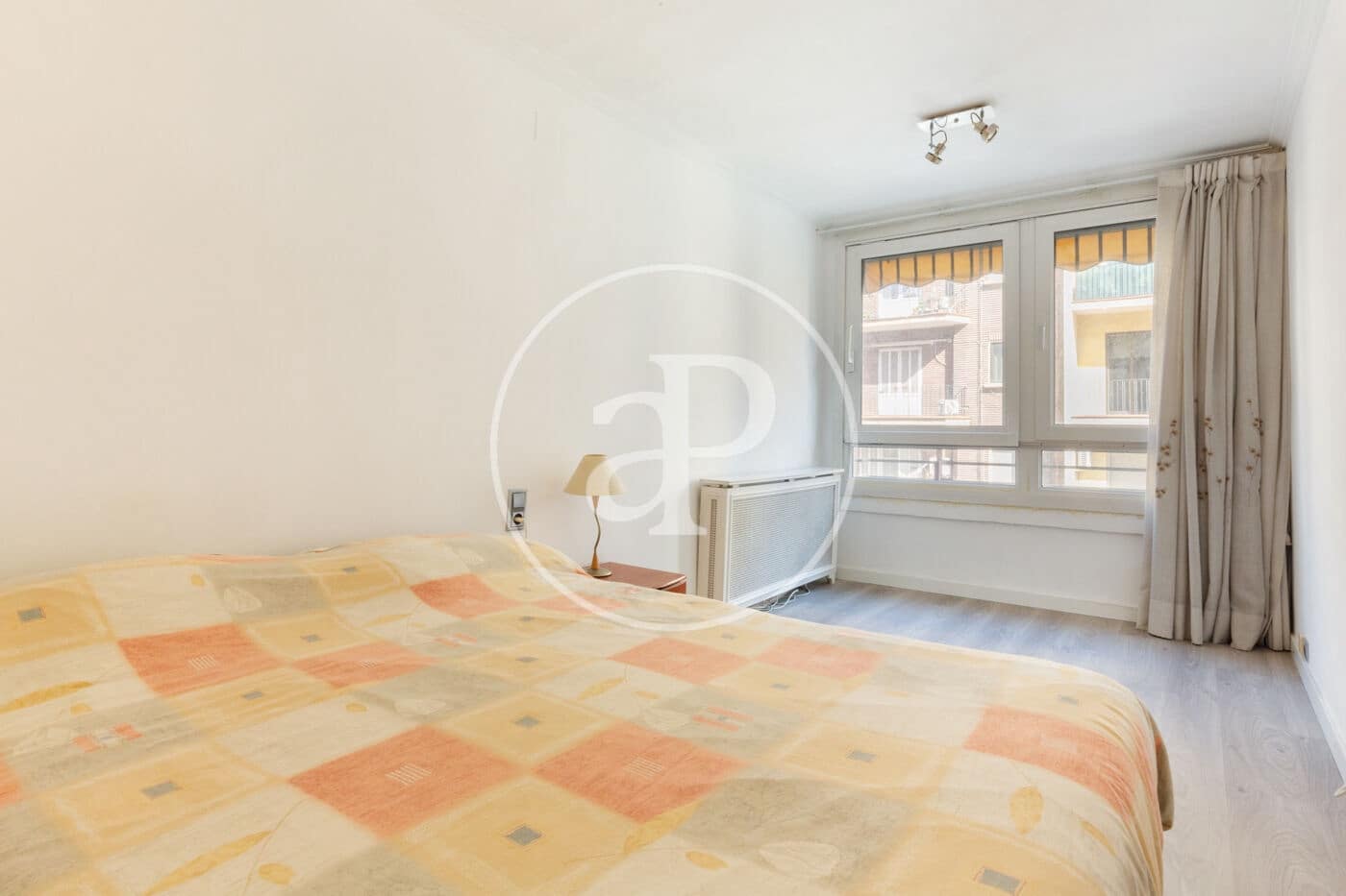 3 soverom Leilighet til leie i Valencia by - € 1 850 (Ref: 9042565)