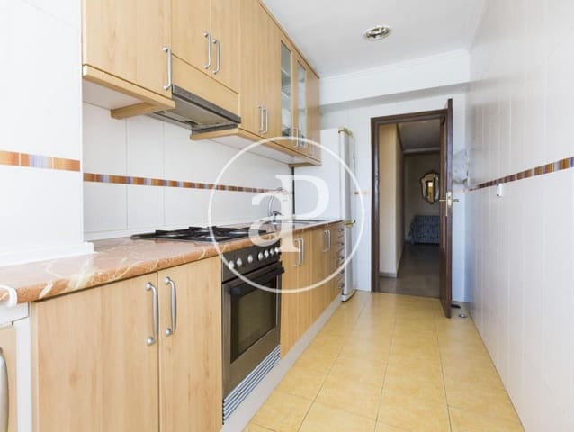 4 camera da letto Appartamento da affittare in Mestalla, Valencia città - 1.750 € (Rif: 9042568)