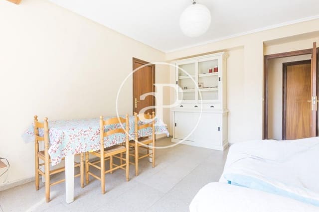 4 camera da letto Appartamento da affittare in Mestalla, Valencia città - 1.750 € (Rif: 9042568)