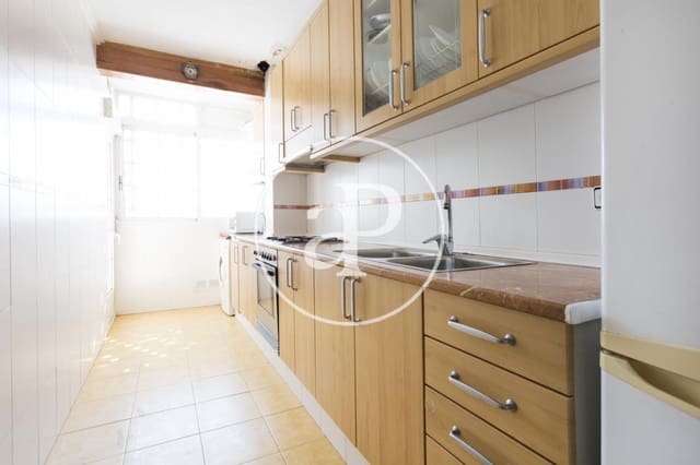 4 camera da letto Appartamento da affittare in Mestalla, Valencia città - 1.750 € (Rif: 9042568)