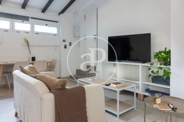 1 makuuhuone Kattohuoneisto vuokrattavana paikassa La Gran Via, Valencia kaupunki - 1 500 € (Ref: 9049133)