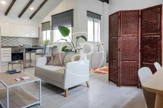 1 makuuhuone Kattohuoneisto vuokrattavana paikassa La Gran Via, Valencia kaupunki - 1 500 € (Ref: 9049133)