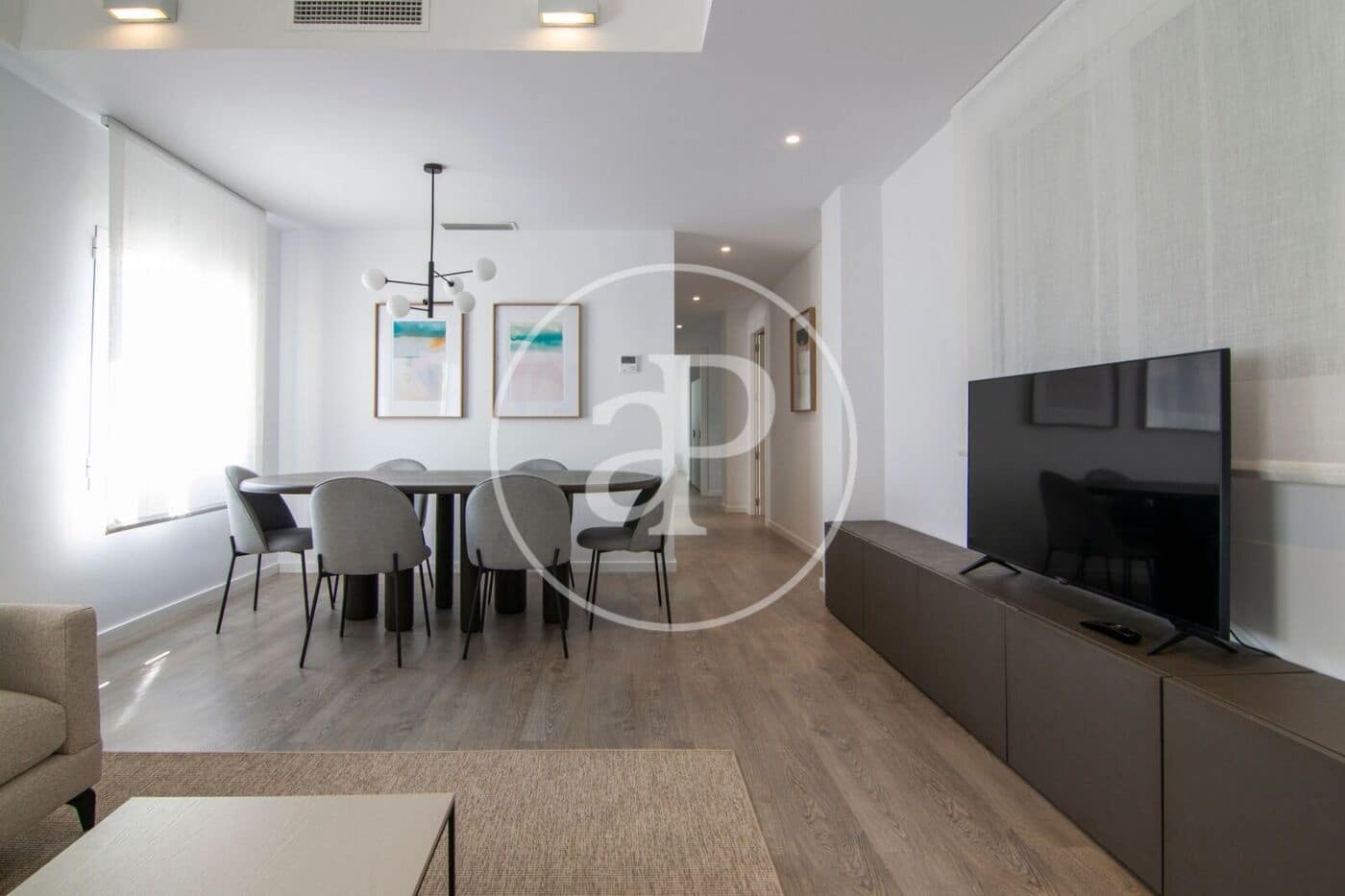 4 sypialnia Apartament do wynajęcia w Miasto Walencja - 3 000 € (Ref: 9049136)