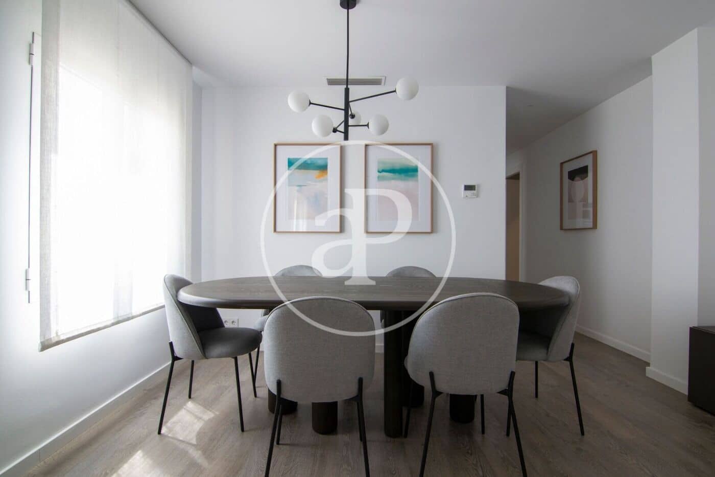 4 sypialnia Apartament do wynajęcia w Miasto Walencja - 3 000 € (Ref: 9049136)