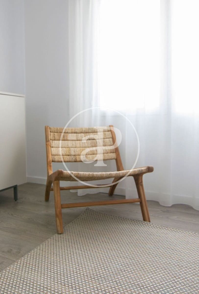 4 sypialnia Apartament do wynajęcia w Miasto Walencja - 3 000 € (Ref: 9049136)