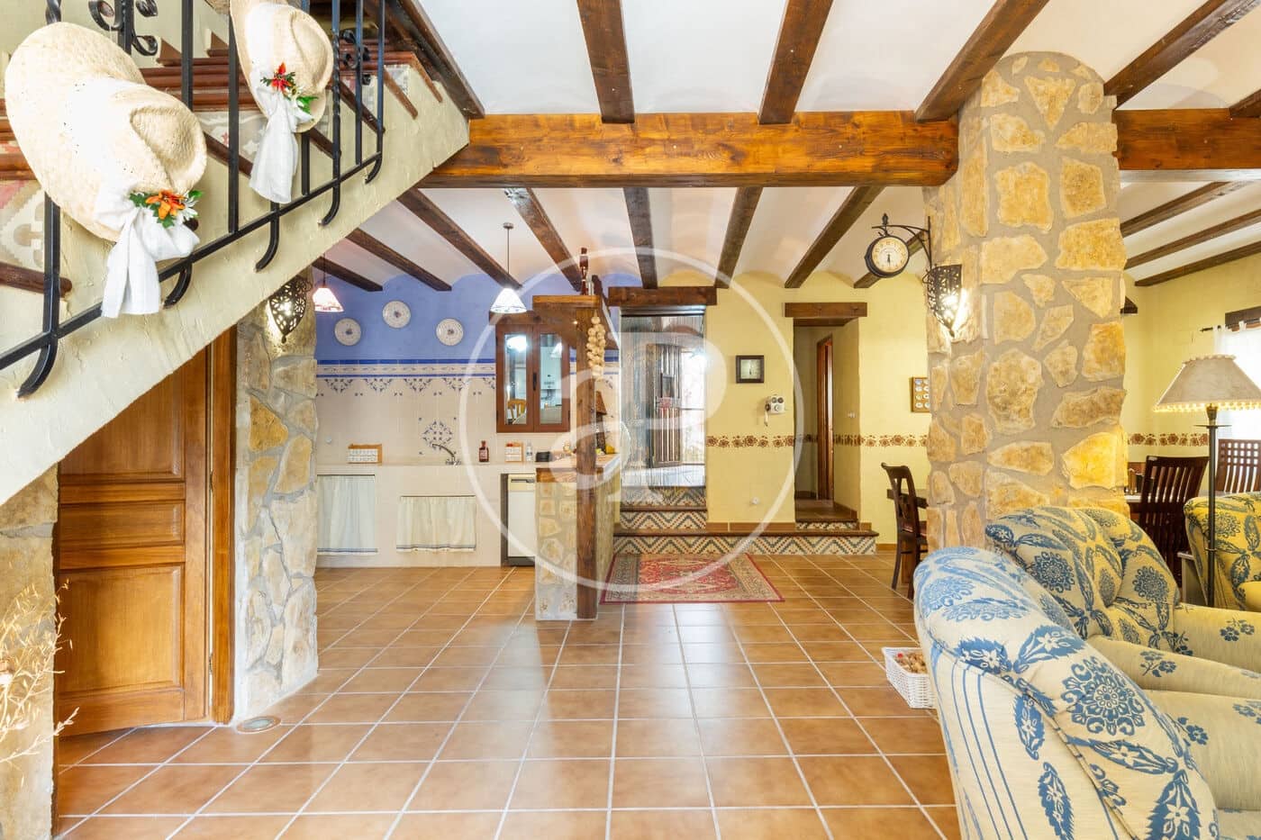 4 slaapkamer Villa te koop in Utiel - € 240.000 (Ref: 9049140)