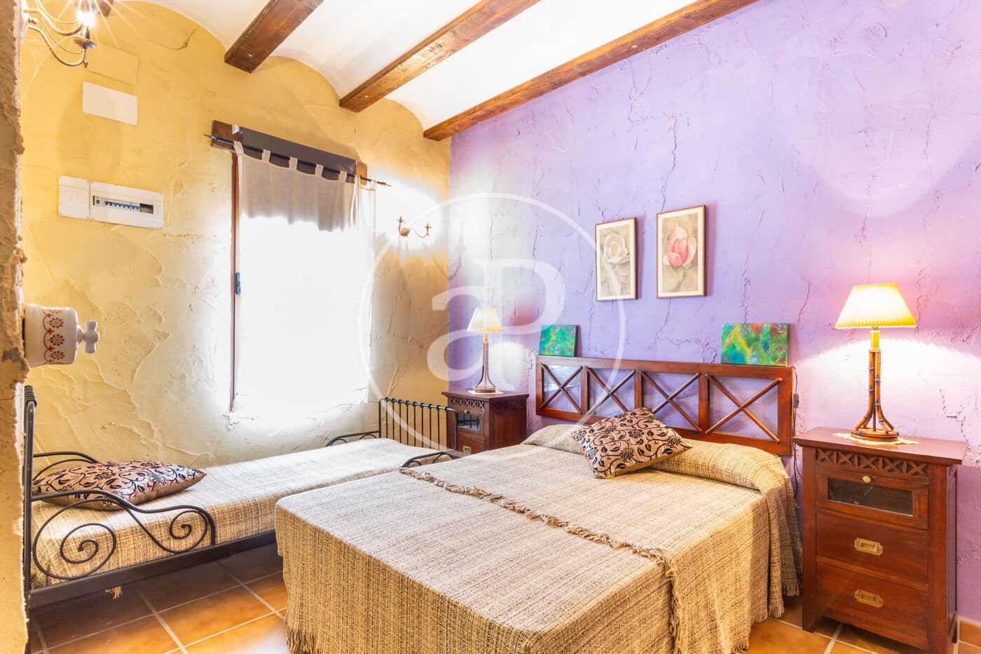 4 slaapkamer Villa te koop in Utiel - € 240.000 (Ref: 9049140)