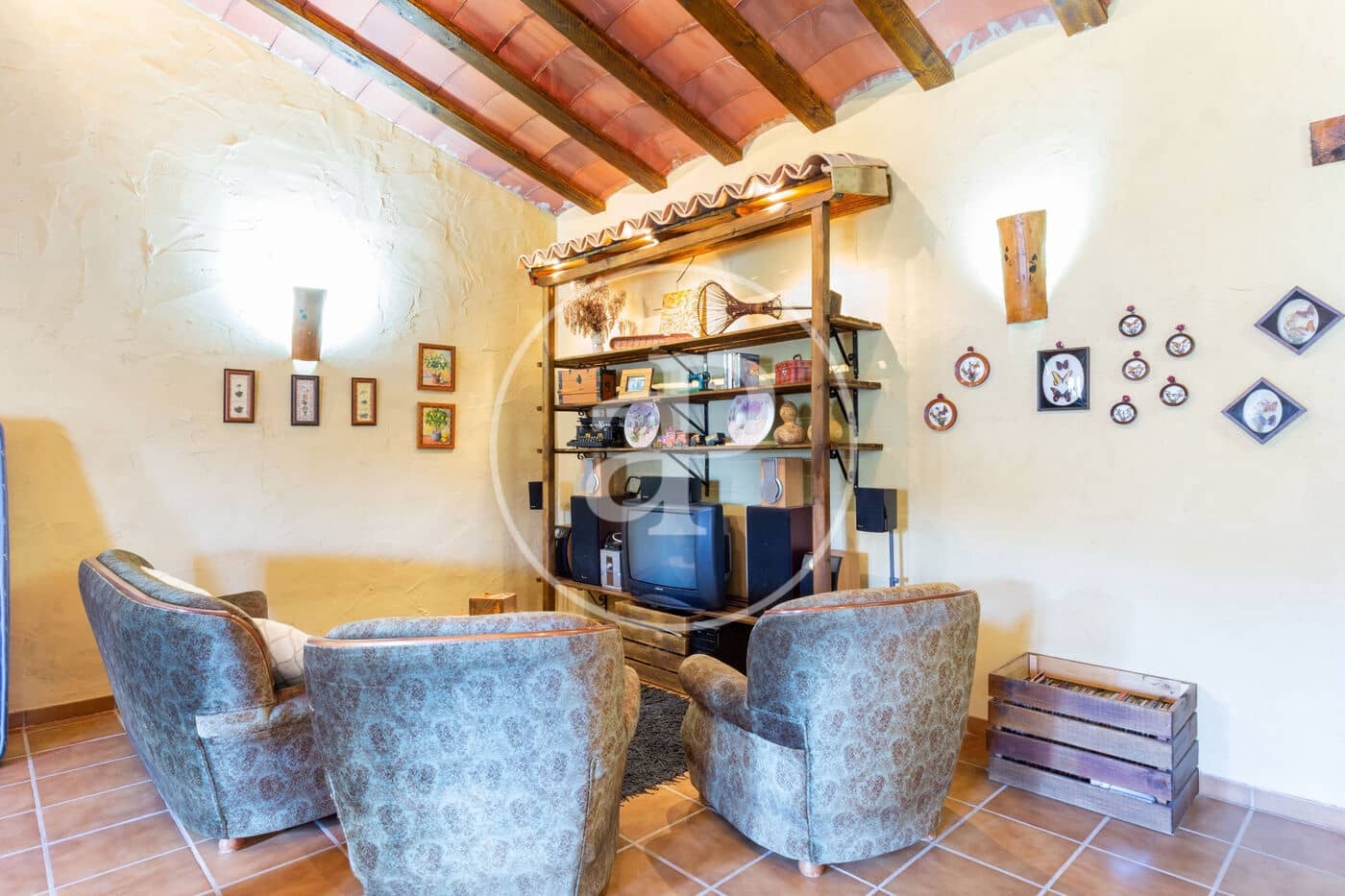 4 slaapkamer Villa te koop in Utiel - € 240.000 (Ref: 9049140)