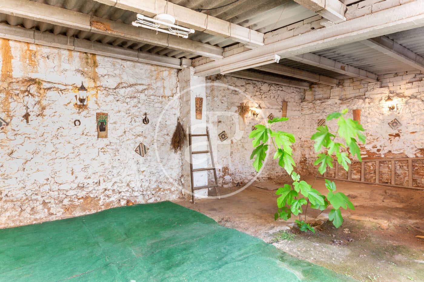 4 slaapkamer Villa te koop in Utiel - € 240.000 (Ref: 9049140)